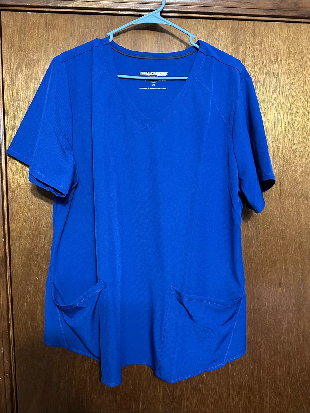Skechers Bold Blue Medical Scrub set. **NEVER WORN** size 2XL